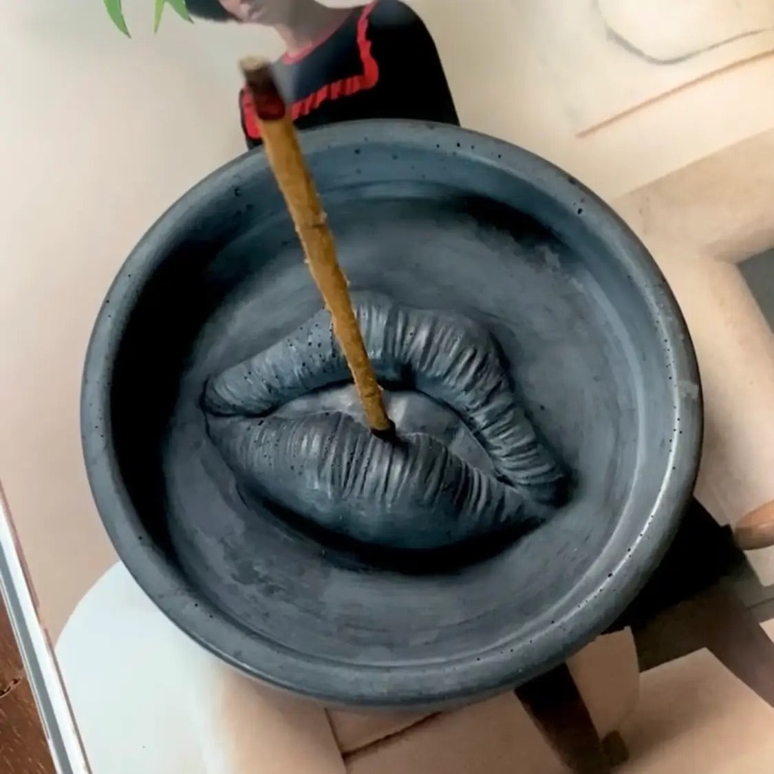 Pucker Up Incense Holder