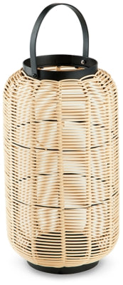 Evonne Lantern