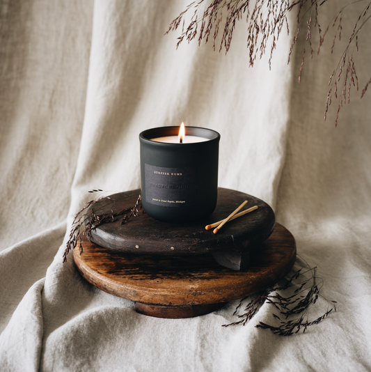 Bradbury Oud Candle