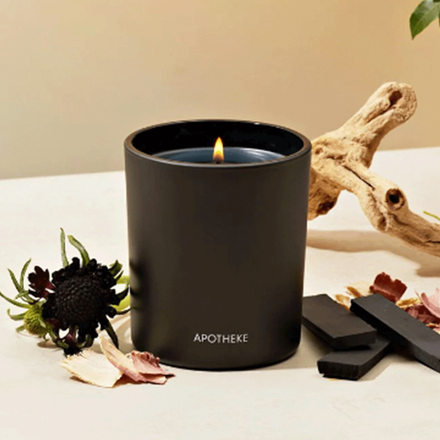 Charcoal Classic Candle | 10.5oz