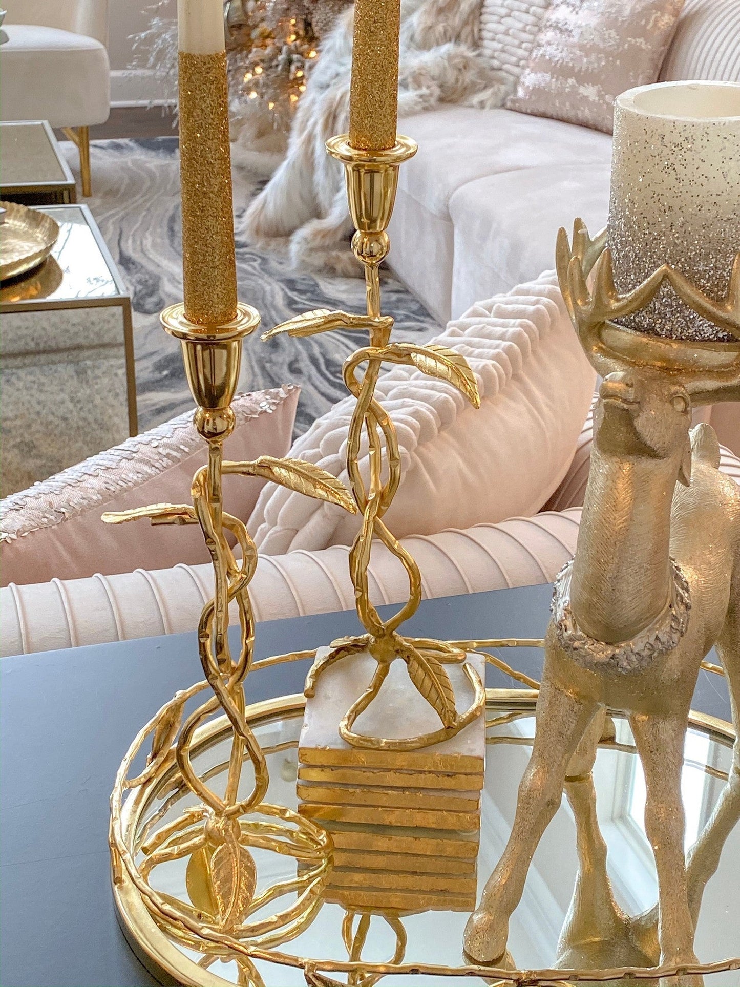 Leaf Detailed Candlestick (2 Colors)