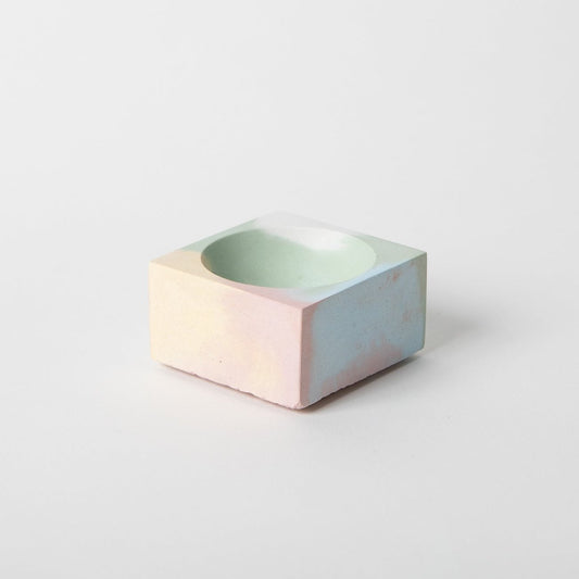 Square concrete incense holder in jawbreaker (multicolor)